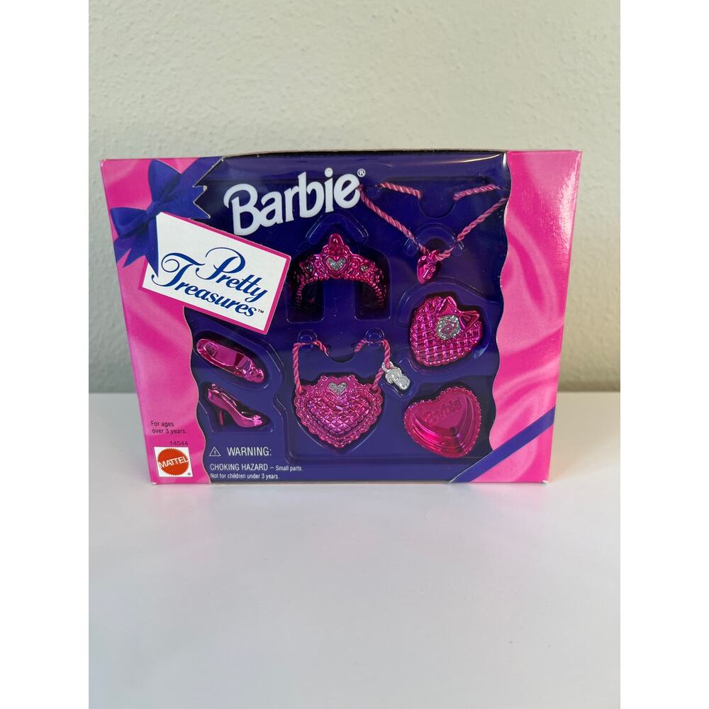 Barbie Pretty Treasures HEART JEWELRY 14544 MATTEL 1996